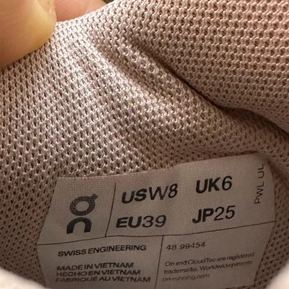 On Running The Roger Advantage White Rose Womens 8 Tennis Shoe Sneaker - Picture 10 of 10